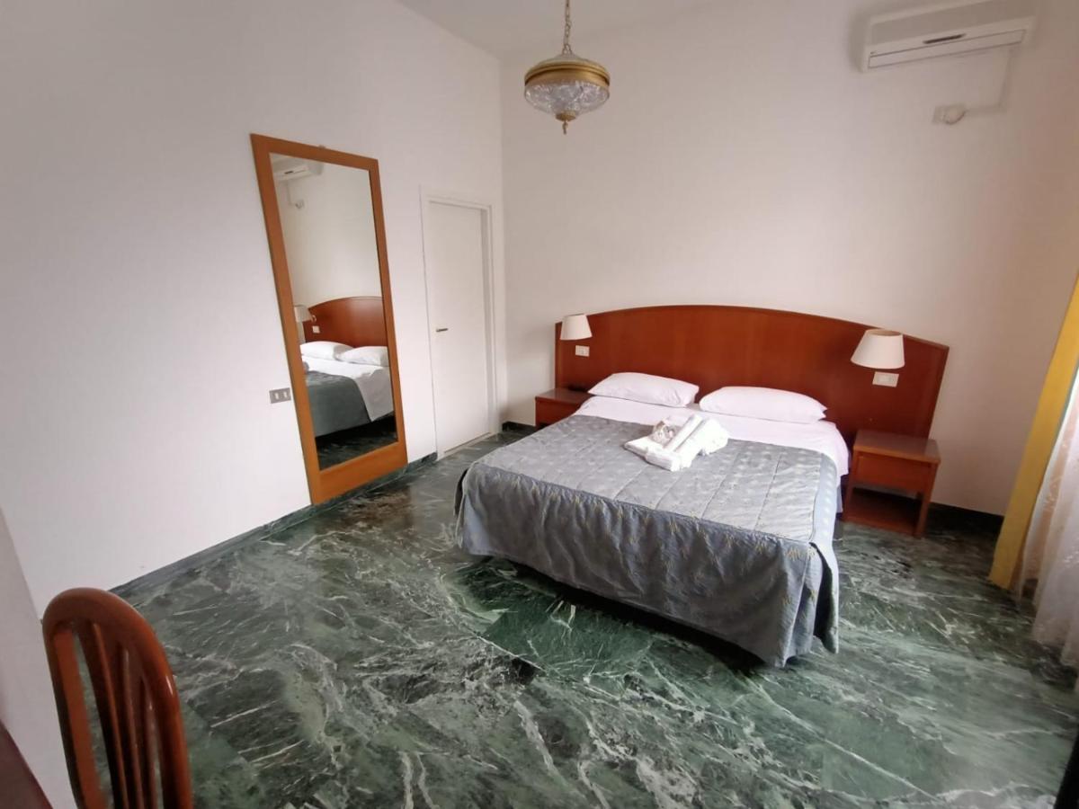 Domus Cesena Hotell Exteriör bild