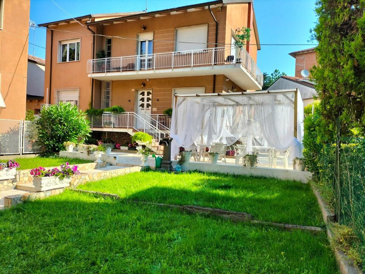 Domus Cesena Hotell Exteriör bild