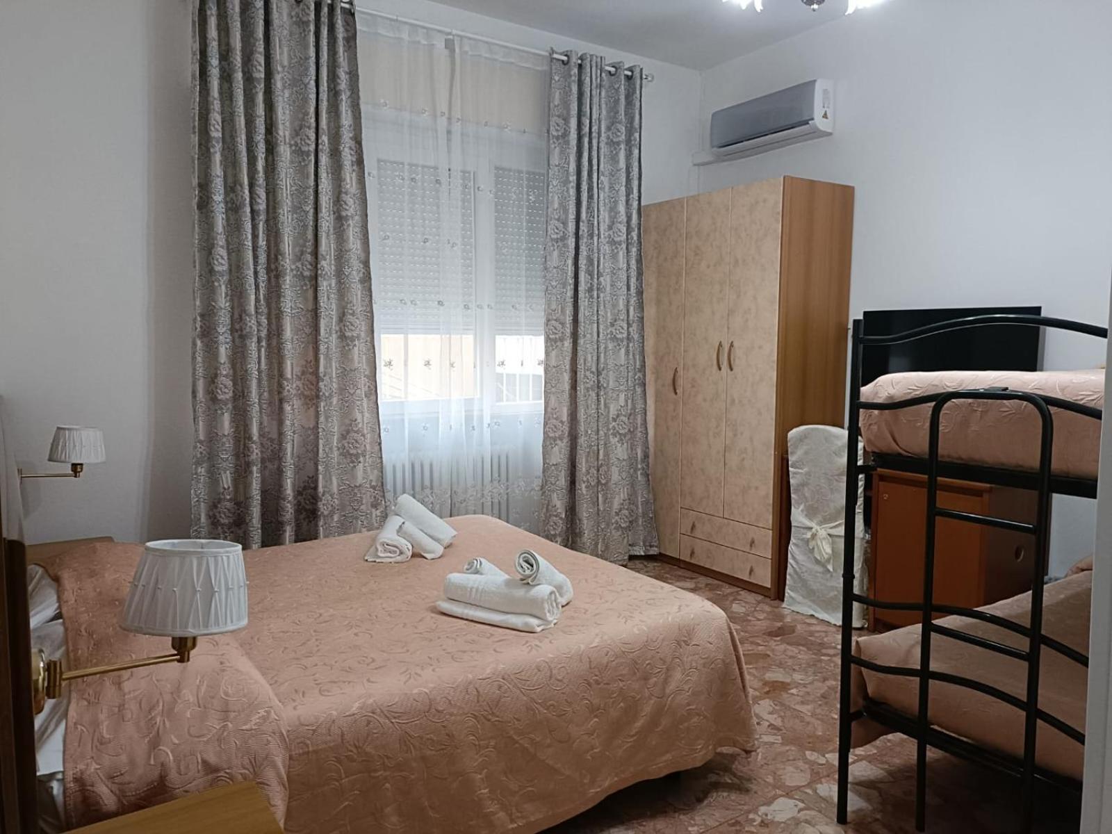 Domus Cesena Hotell Exteriör bild