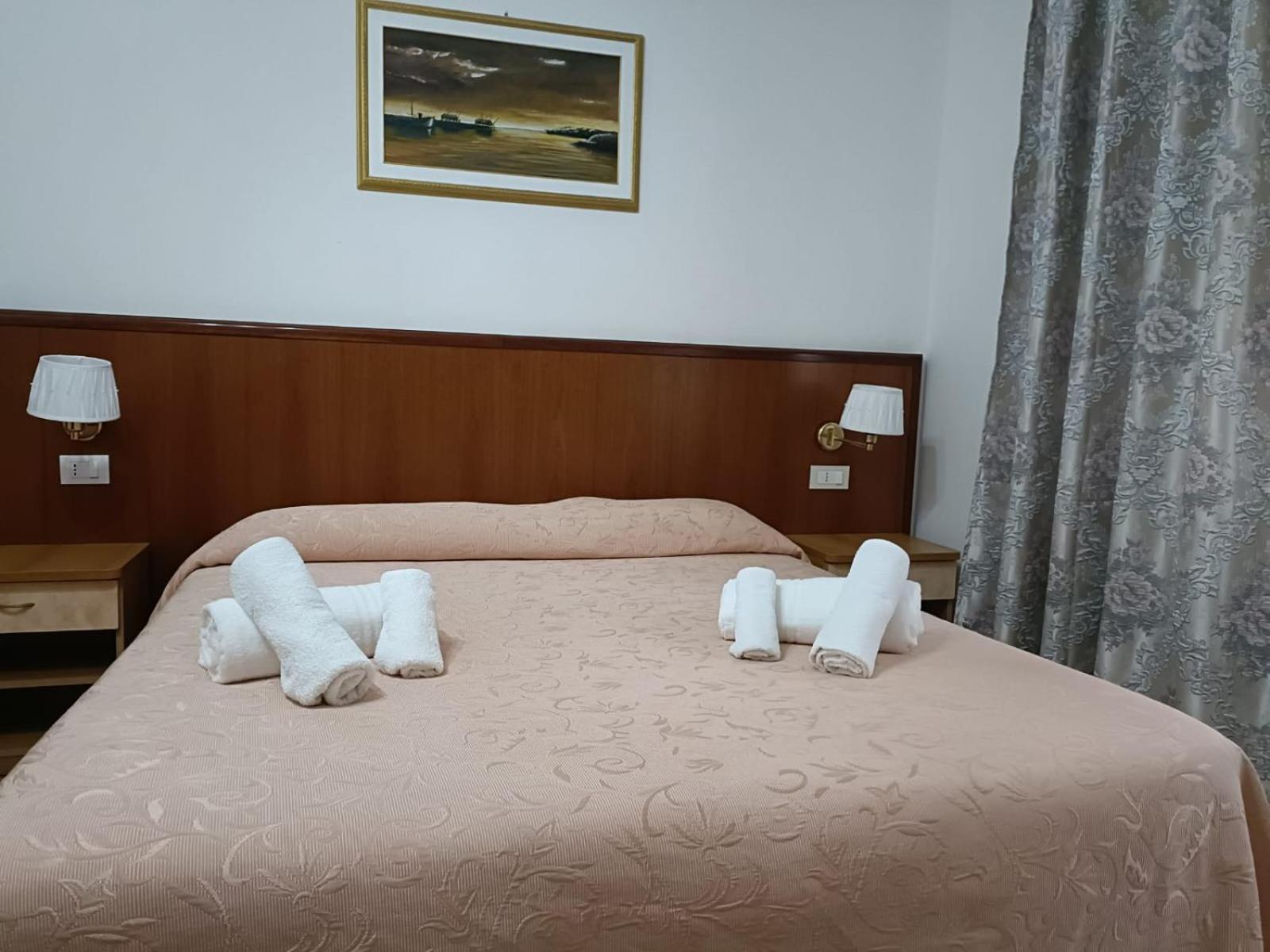 Domus Cesena Hotell Exteriör bild