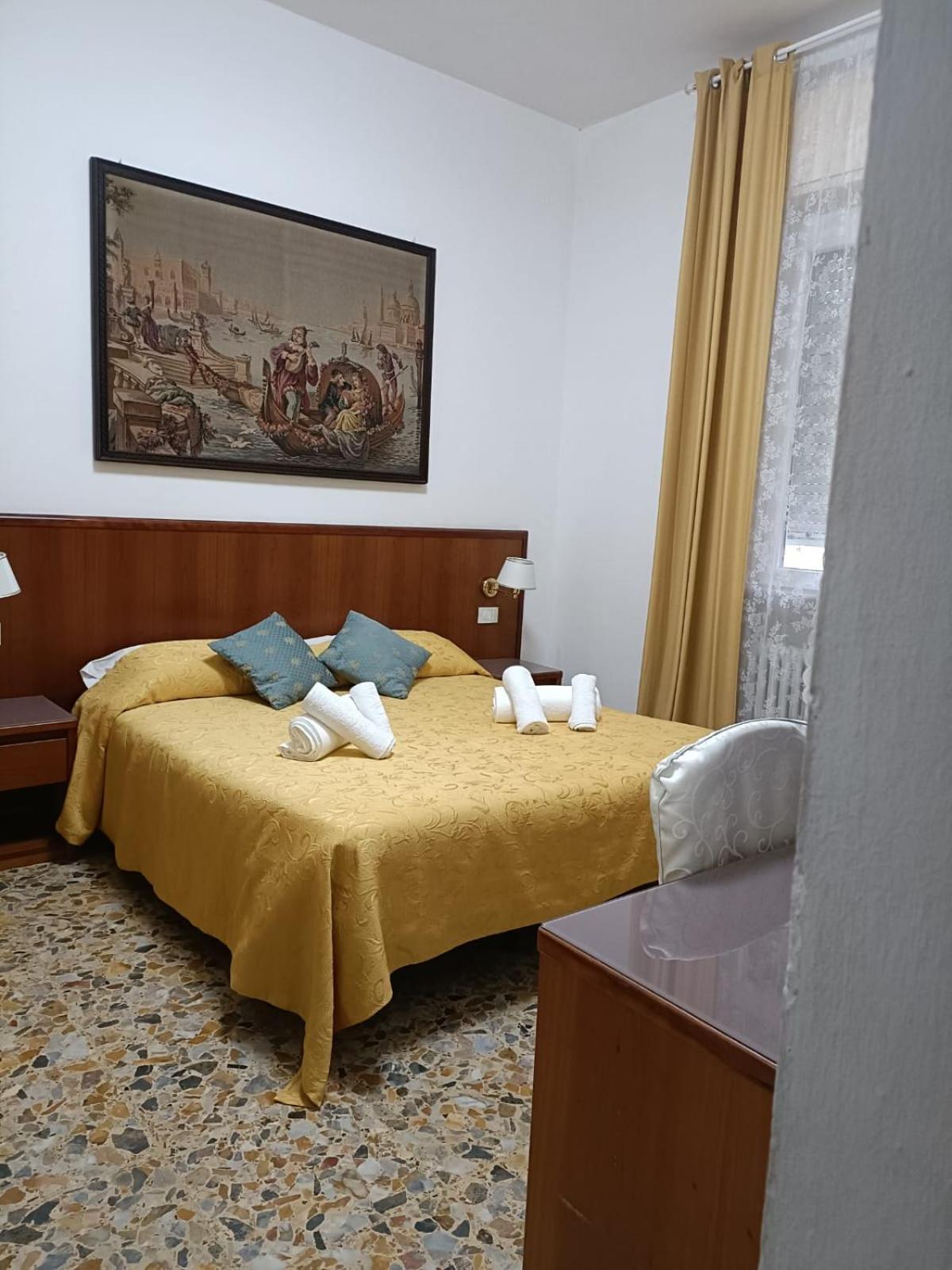 Domus Cesena Hotell Exteriör bild
